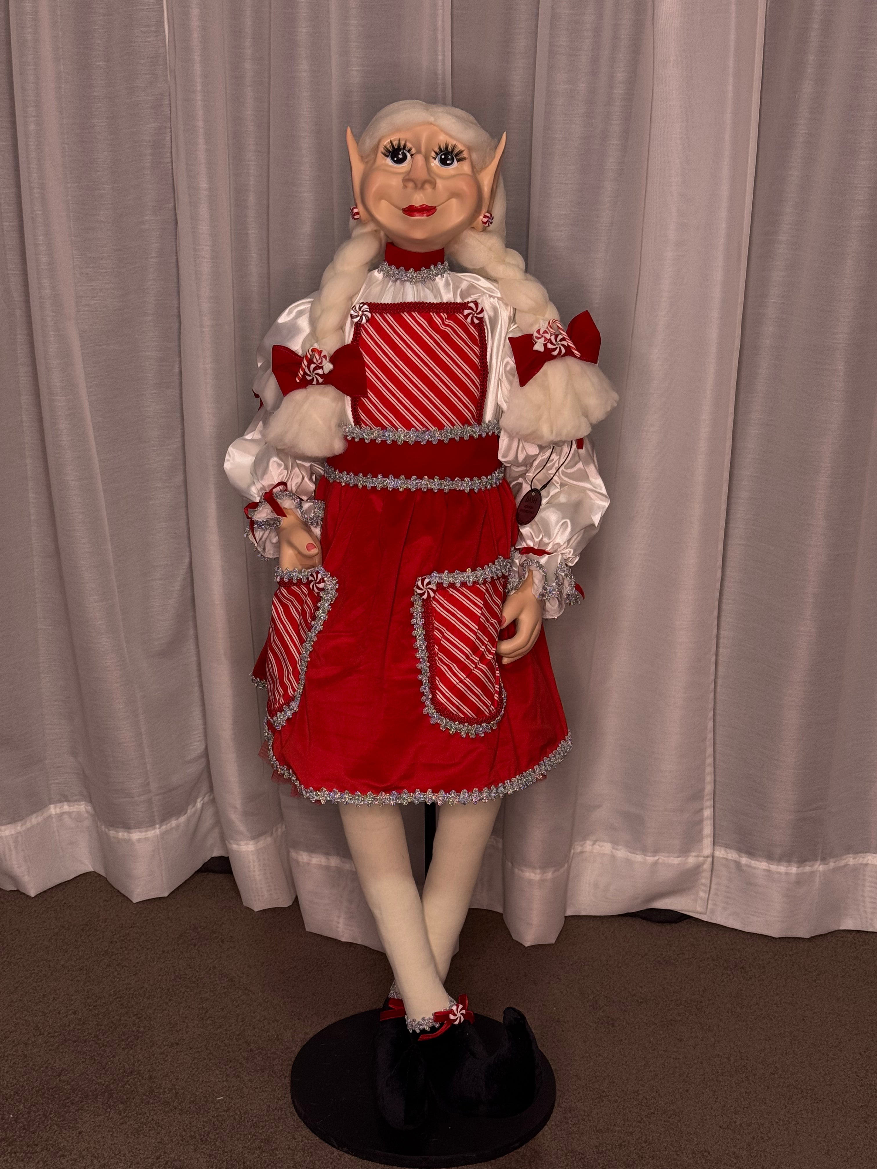 Candy Cane Elf Girl – Cotswold Christmas Cottage